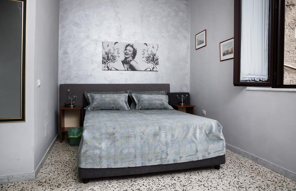 B&B Rochel Napoli חדר תמונה